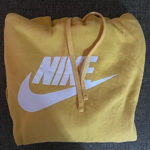 Yellow Men’s Nike Hoodie Size Large
